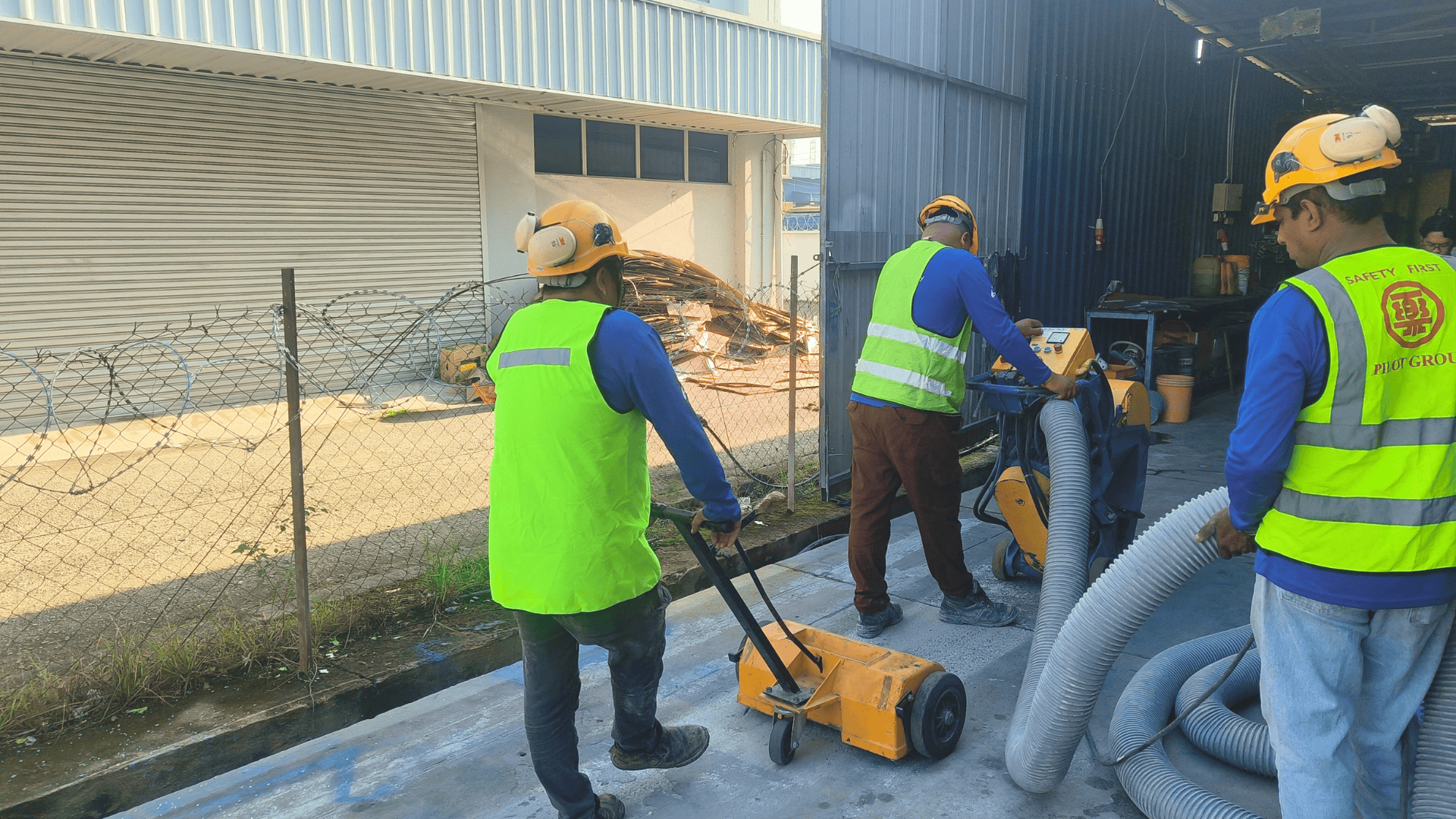 Sonicon SGi Tech Vacuum Blasting