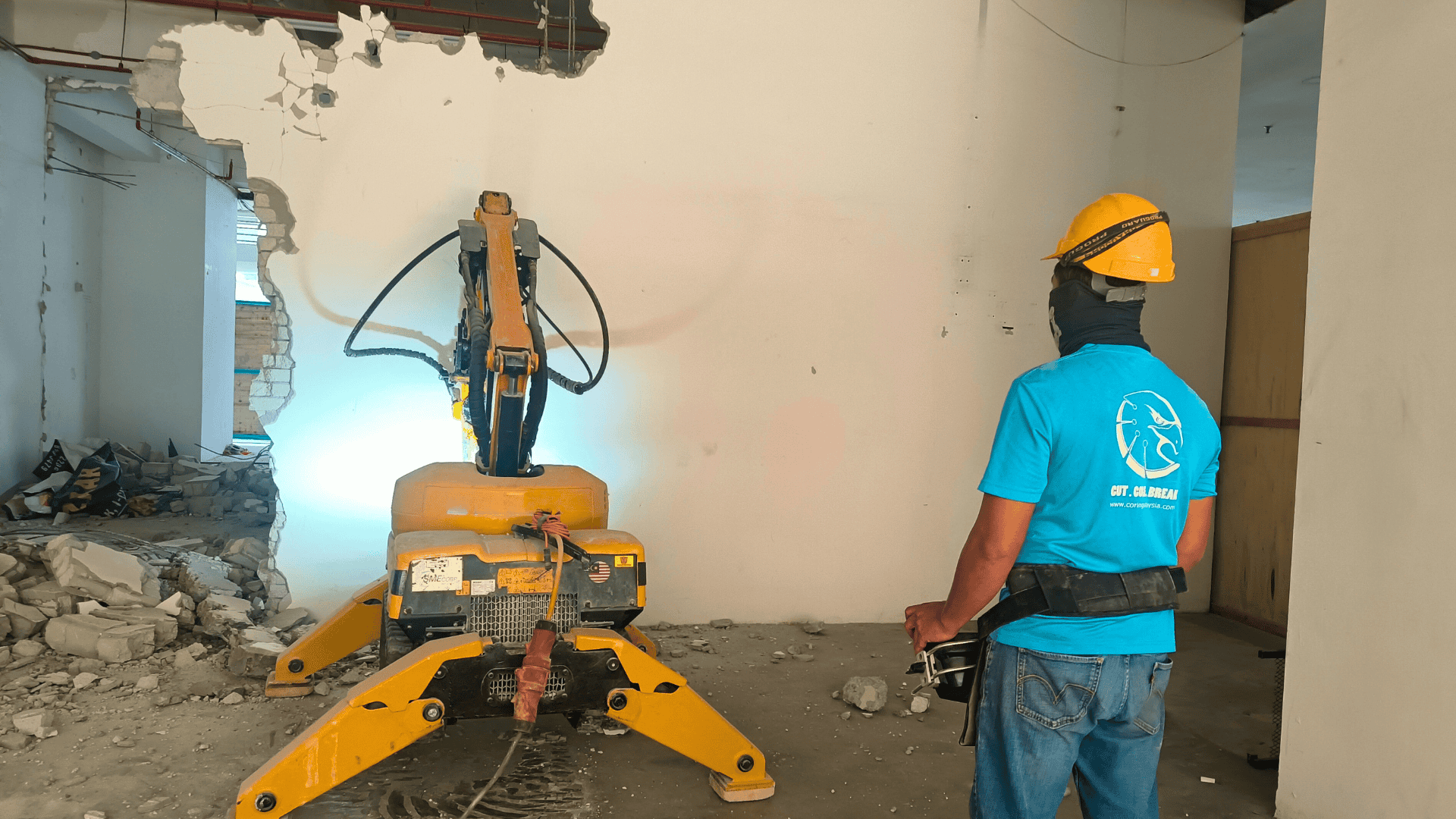 Sonicon Robotic Demolition Bumblebee