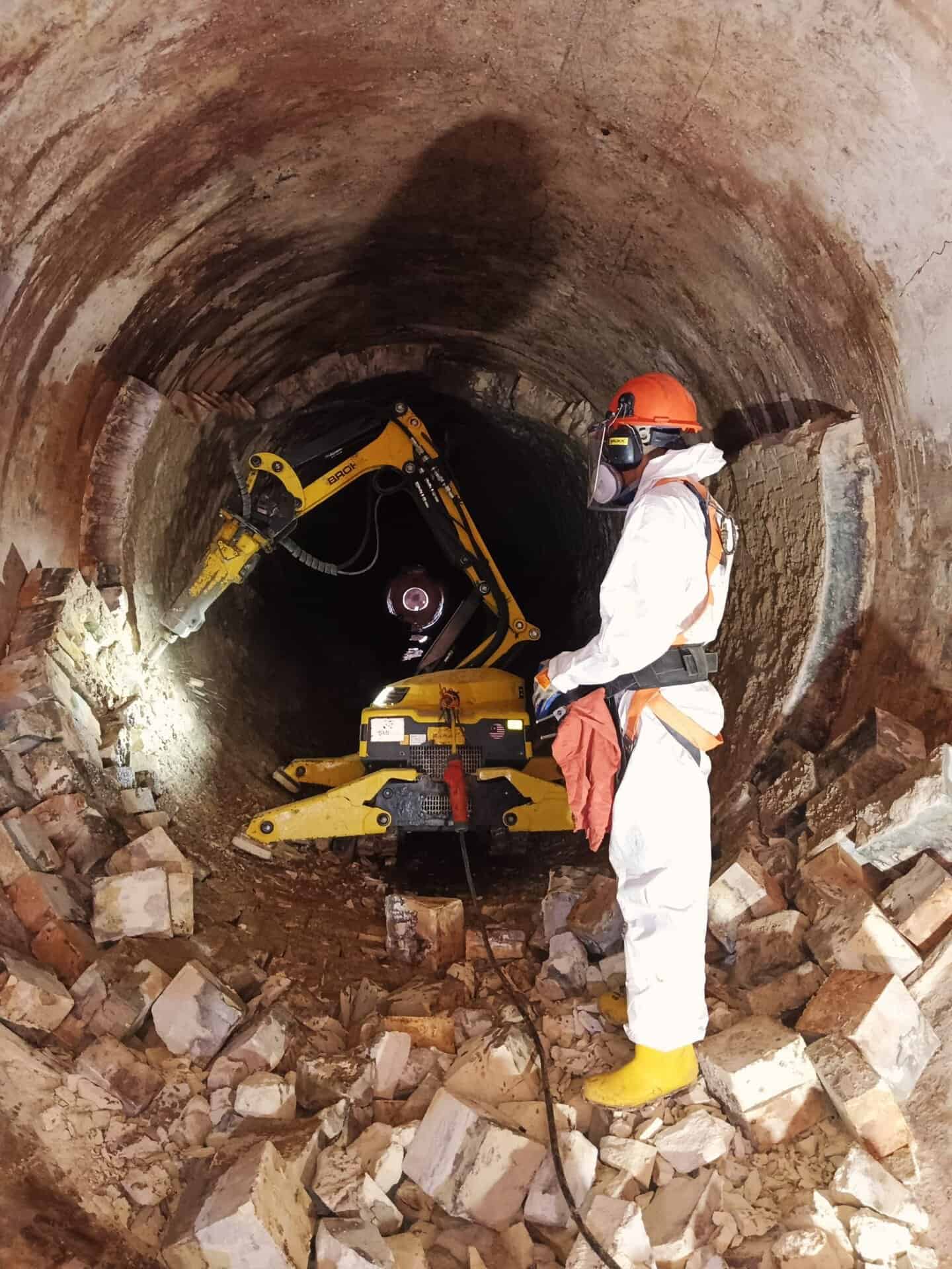 Sonicon Concrete Demolition Robotic Bumblebee