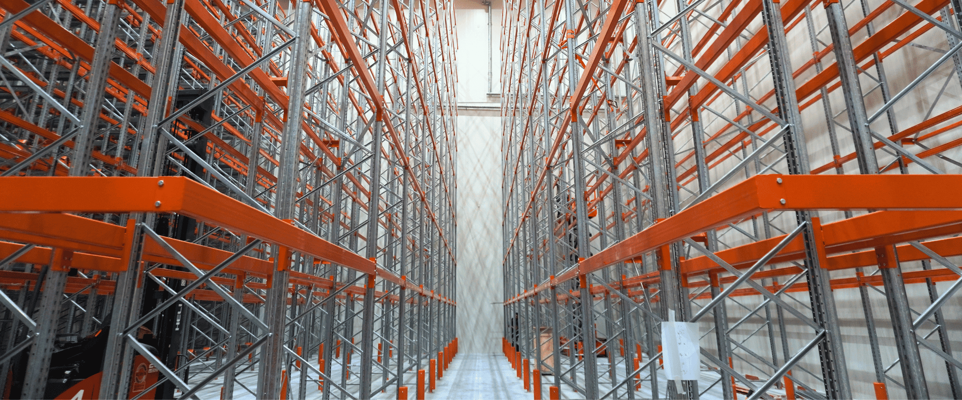 Sonicon Construction VNA Very Narrow Aisle